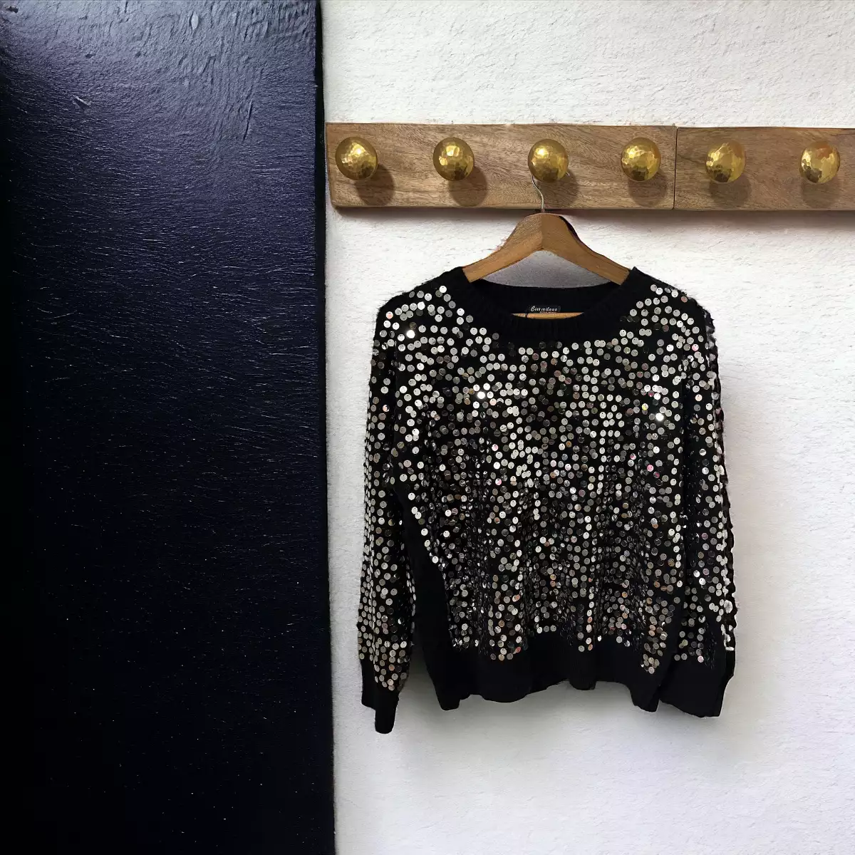 Pull laine gros sequins noir