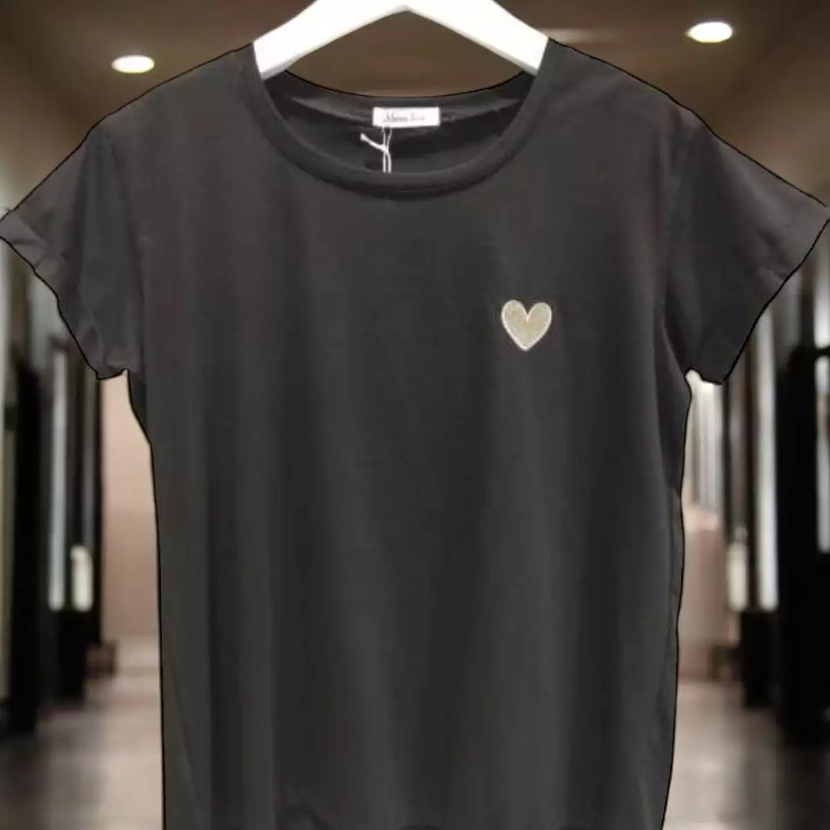 T shirt noir coeur