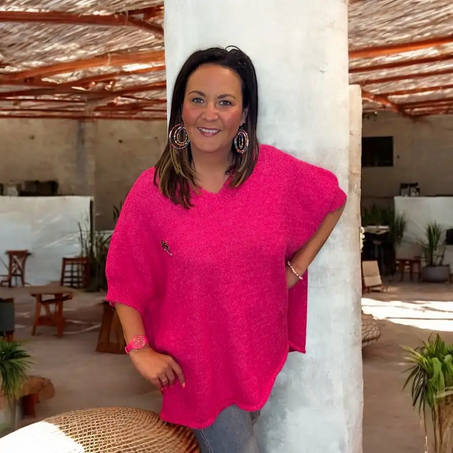 Pull Rose fluo broche palmier amovible