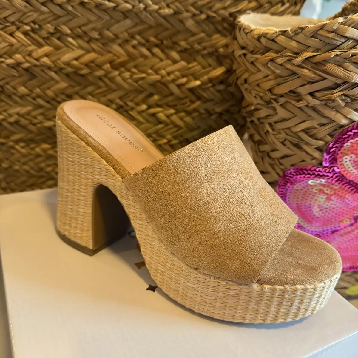 Mules sabots imitation paille
