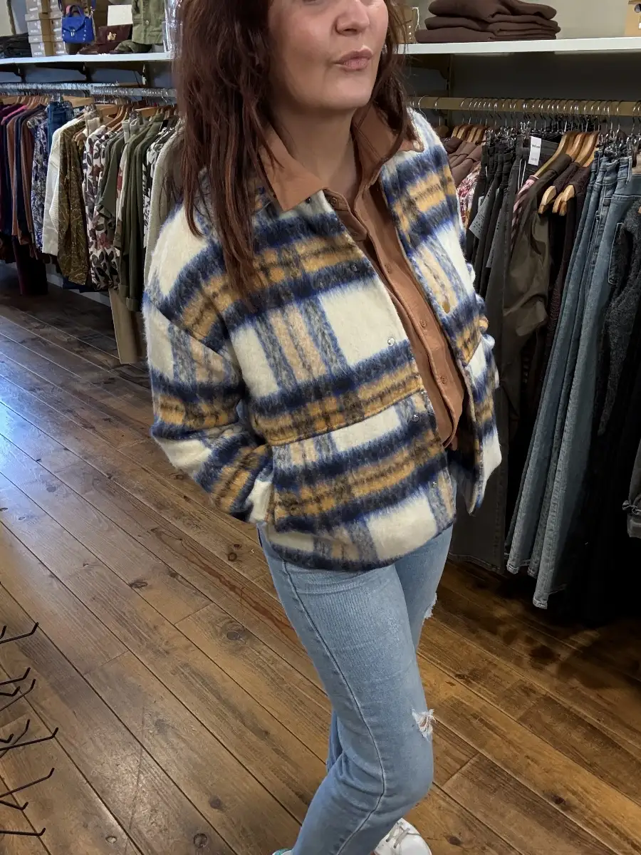 Veste à carreaux #697