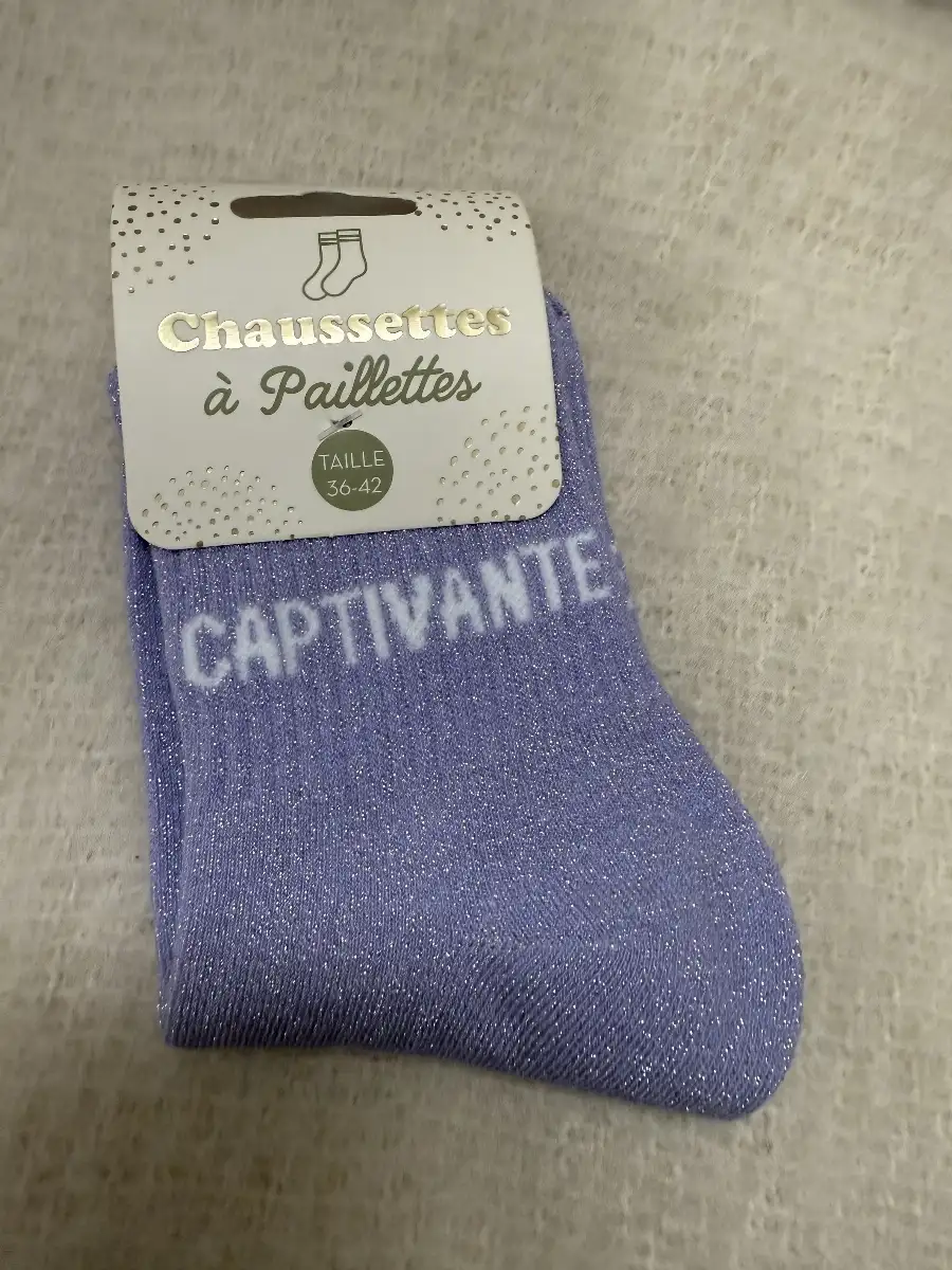 Les Chaussettes à Paillettes CAPTIVANTE