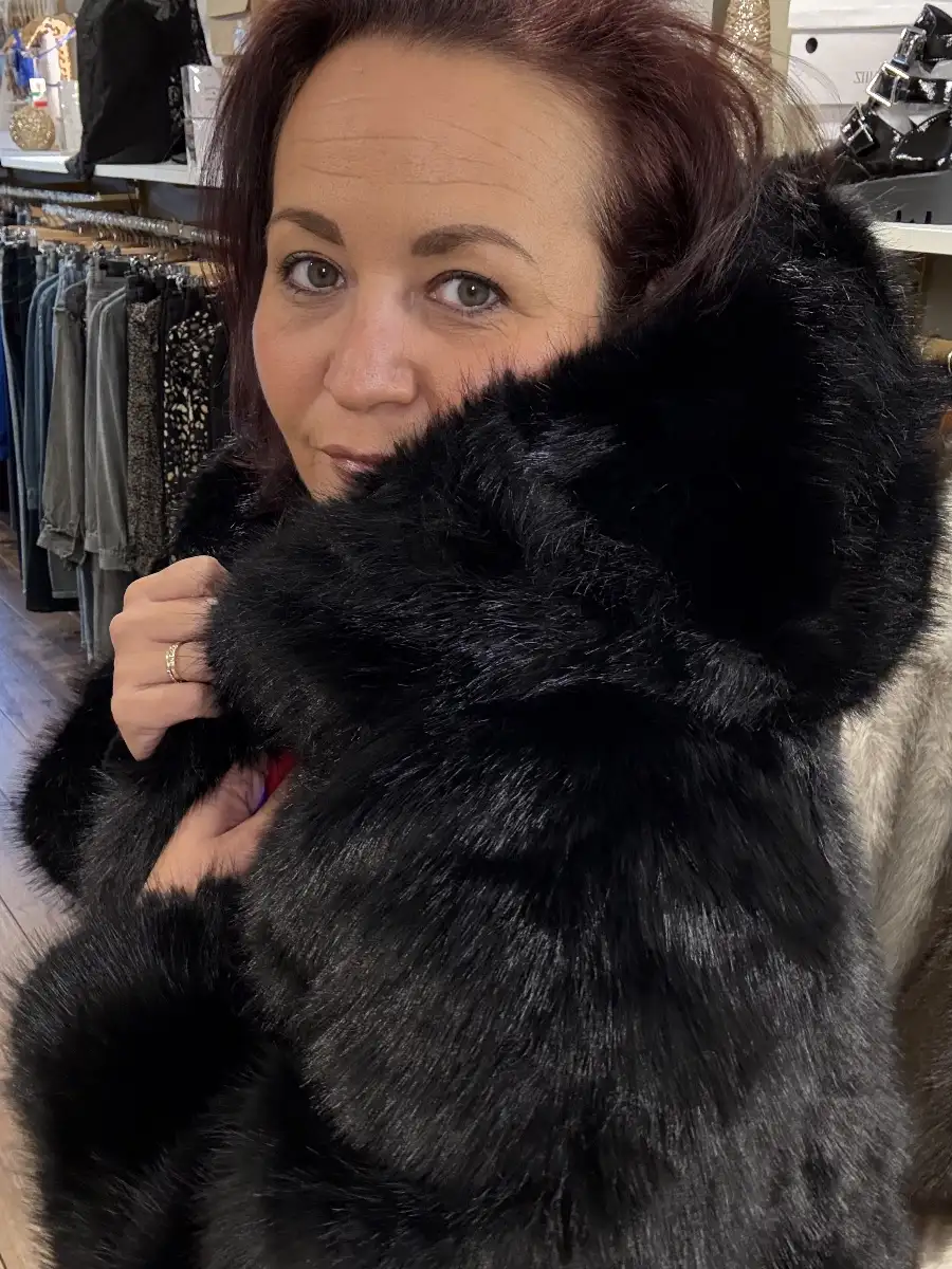 Manteau fausse Fourrure #772 Noir