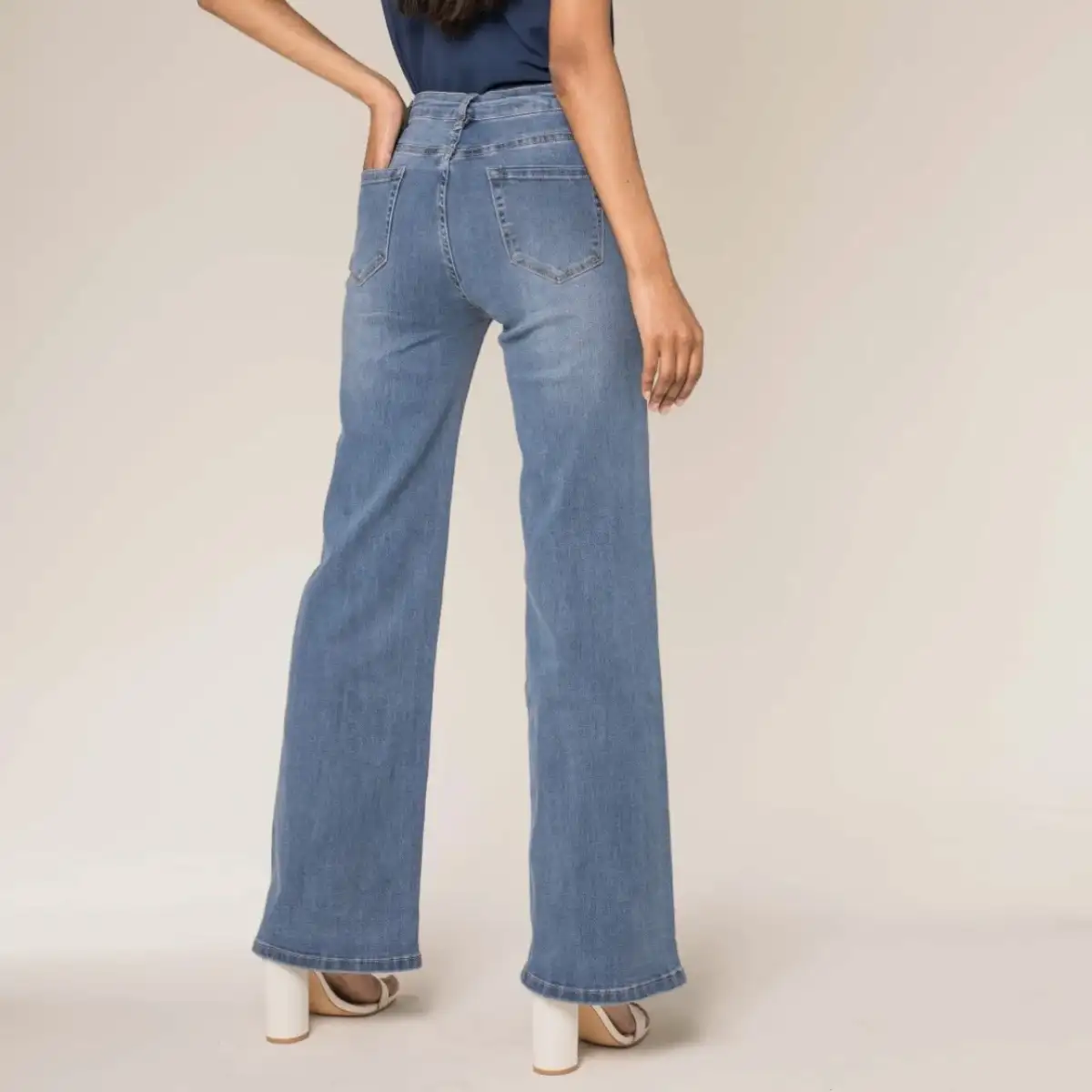 Jean Wide #834 Medium