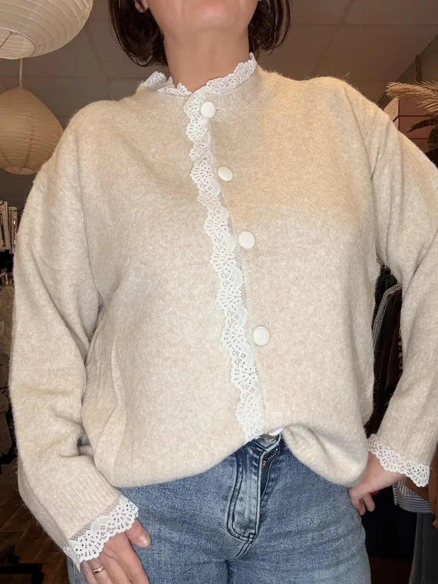 Gilet Magalie #843 (Pulpeuses)