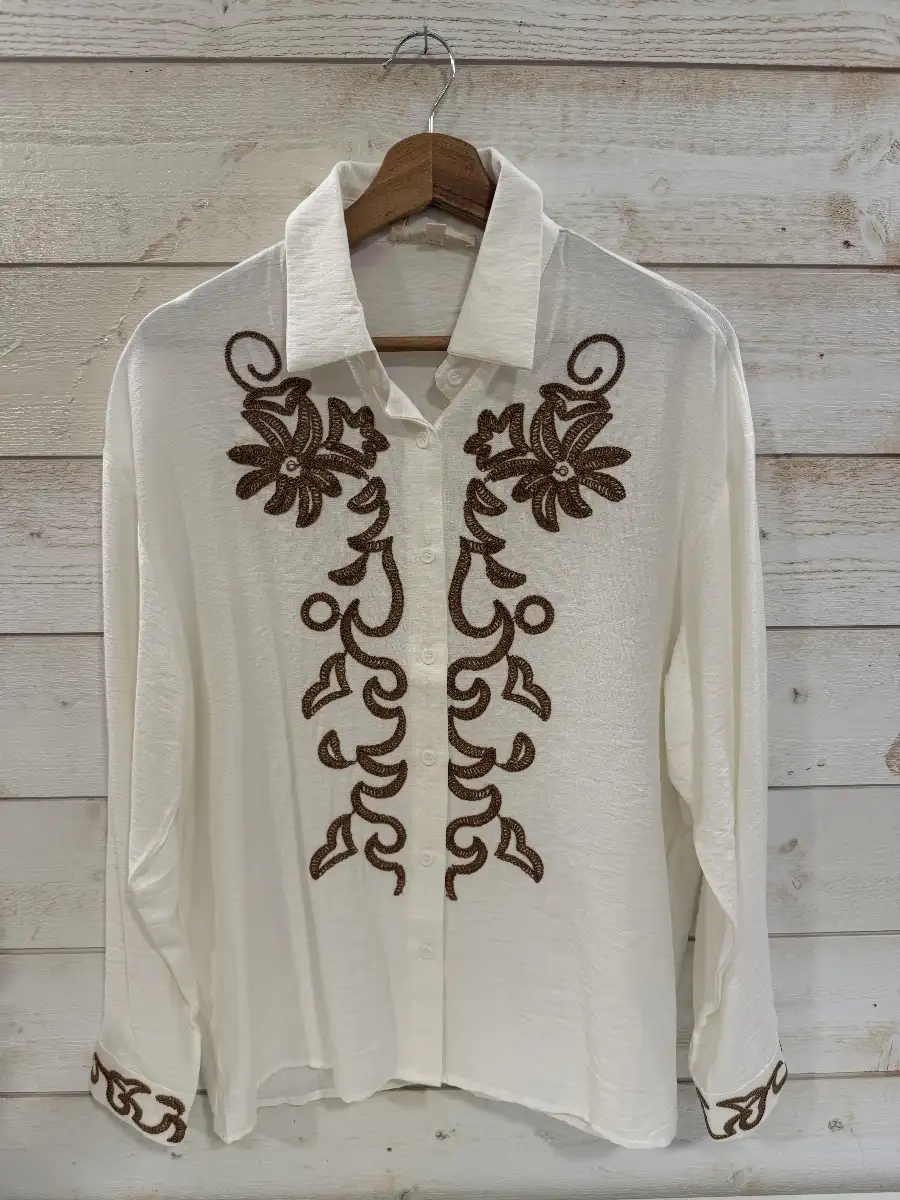 Chemise Allya #847 (Pulpeuses)