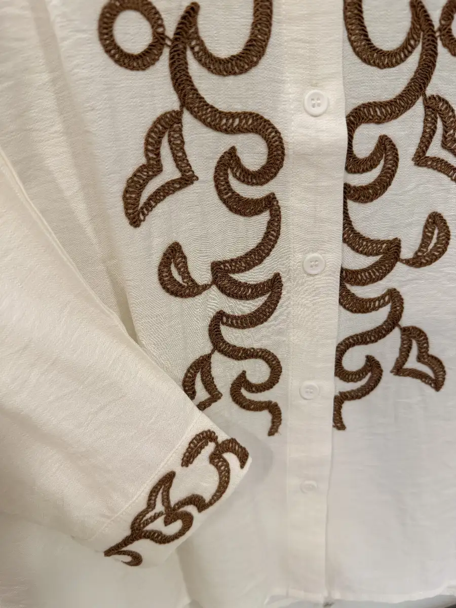 Chemise Allya #847 (Pulpeuses)