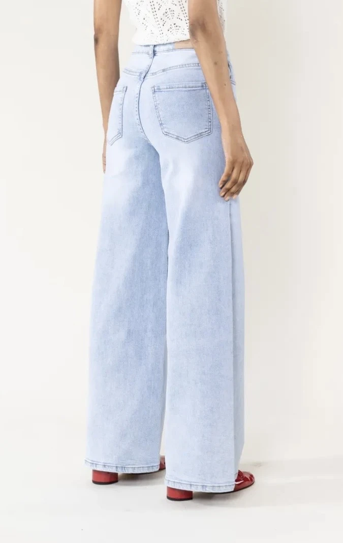 #871 Jean Super Wide Extra Clair