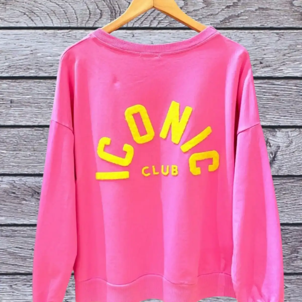#873 Sweat ICONIC CLUB Fuchsia