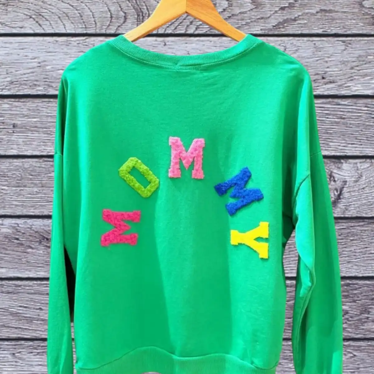 #874 Sweat ICONIC MOMMY Vert