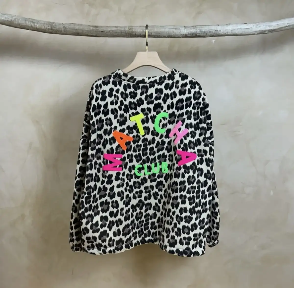 #877 Sweat MATCHA léopard