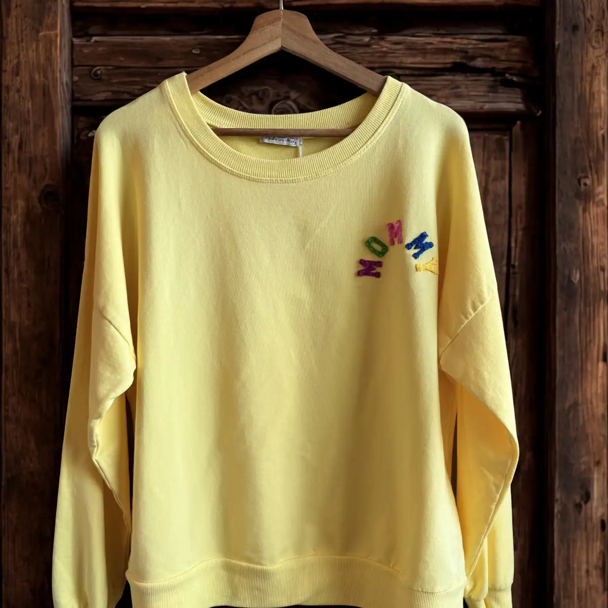 #876 Sweat MOMMY Jaune