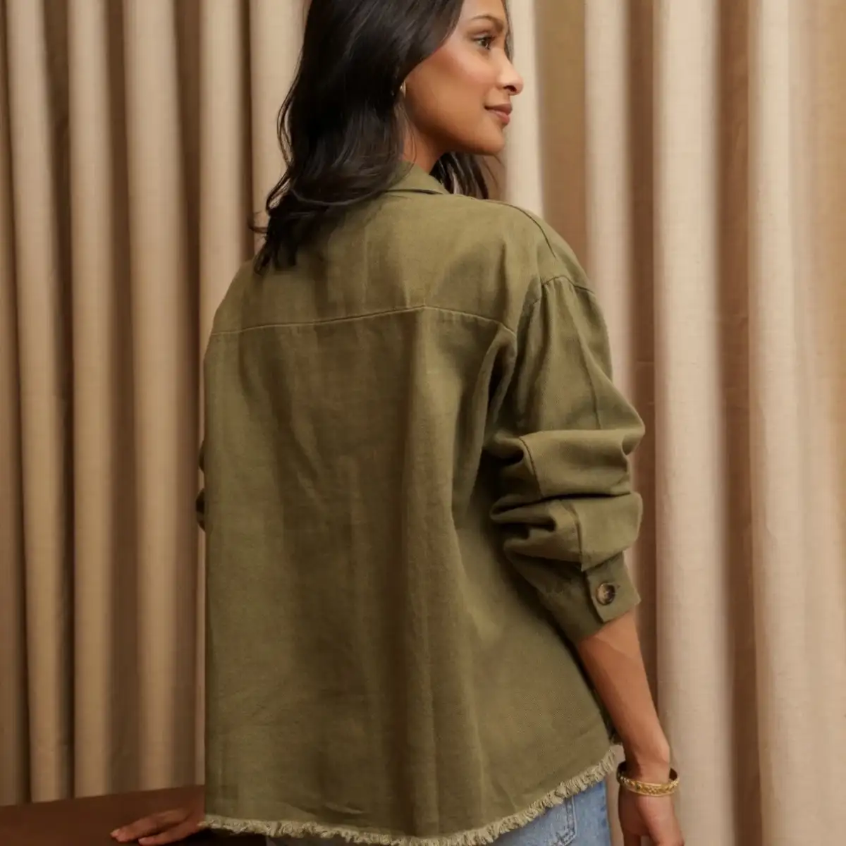 #952 Veste brodée Safia