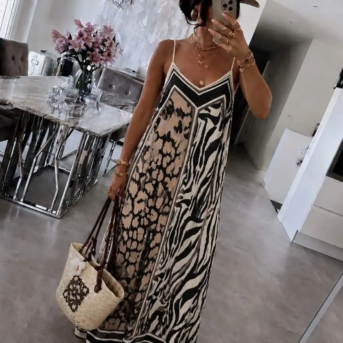 #039 robe motif animal Noir